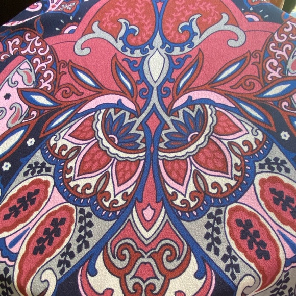 Banana Republic M dress. Sheath style. Sleeveless. Polyester and spandex. - Picture 11 of 11